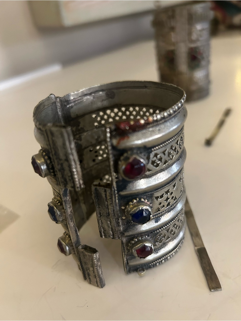 Vintage Indian Wear Silver-Tone Cuff Bracelet with Red and Blue Stones - Picture 5 of 10